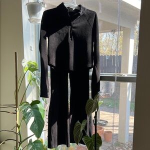 Old Navy Black Kids Matching Set